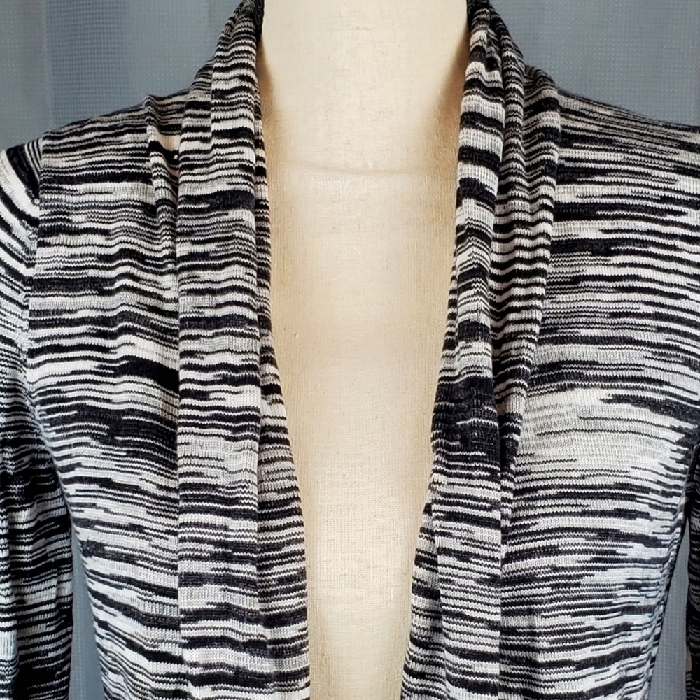 Belldini black and white open front cardigan, size L - Picture 4 of 5